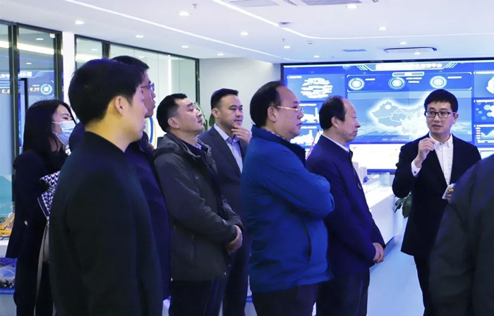 江苏省发改委副主任林康调研乐竞手机站·官方版在线-乐竞（中国）
发展情况-3.jpg